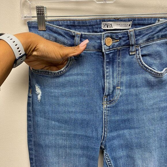 Zara Womens Blue High Rise Ripped Cuff Cut Off Skinny Medium Wash Denim Jeans 4 - Picture 3 of 10